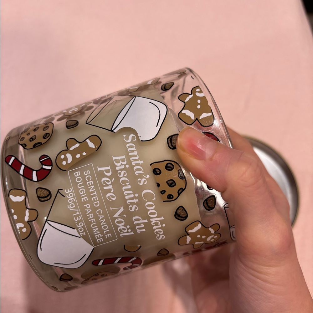 Santa cookies candle